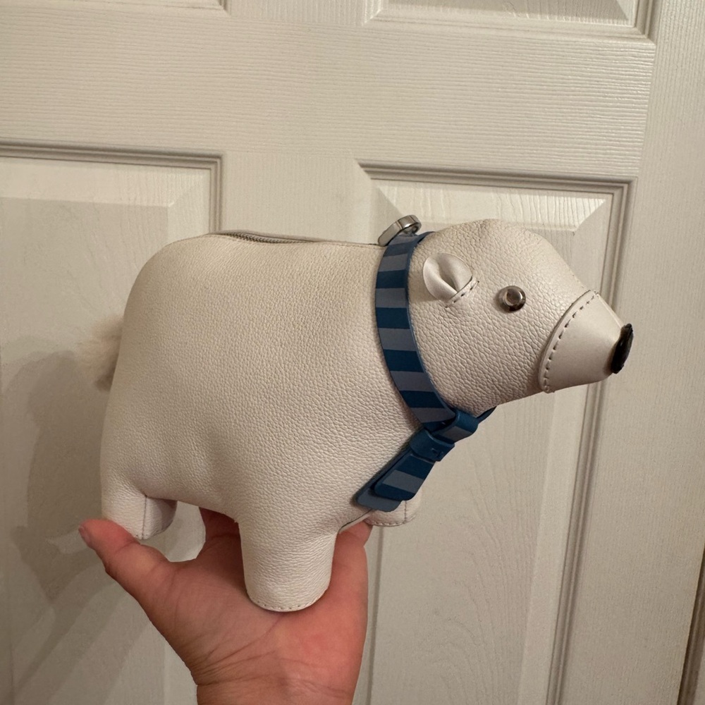 Kate Spade White polar Bear Novelty bag
